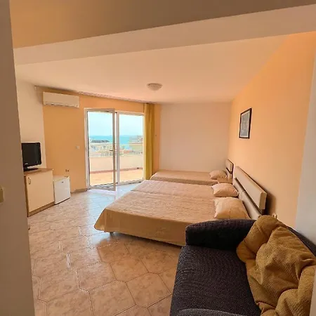 ホテル кристал 3*